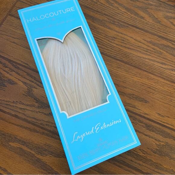 Halo Couture Halo Hair Extensions 18 inches Layered #60 Platinum Blonde Halo - Picture 15 of 16